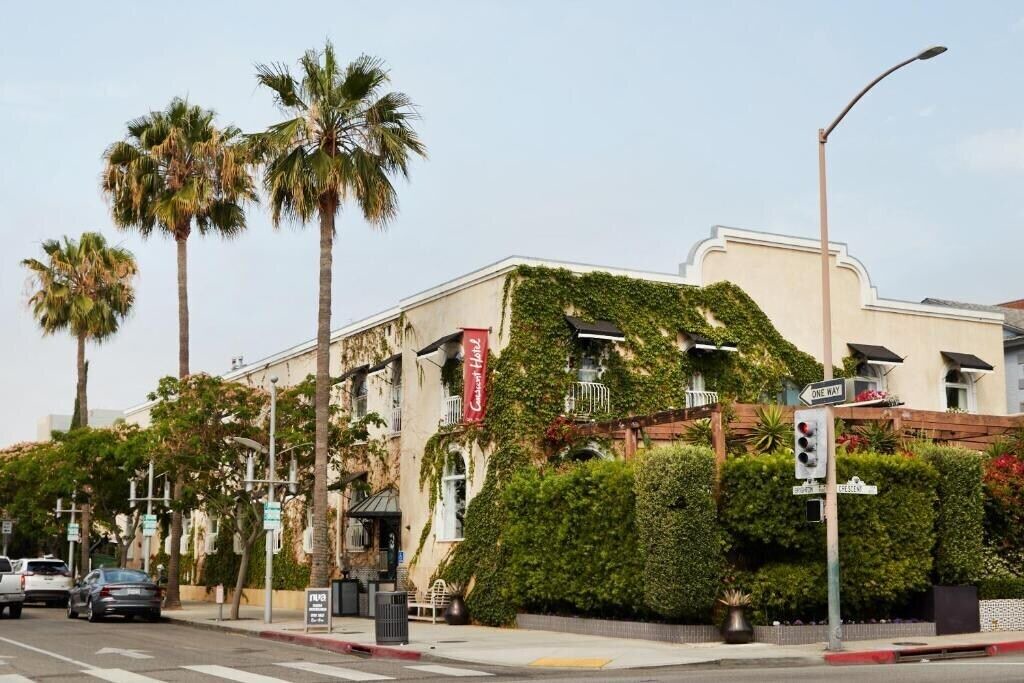 Photo of Outdoor in Beverly Hills