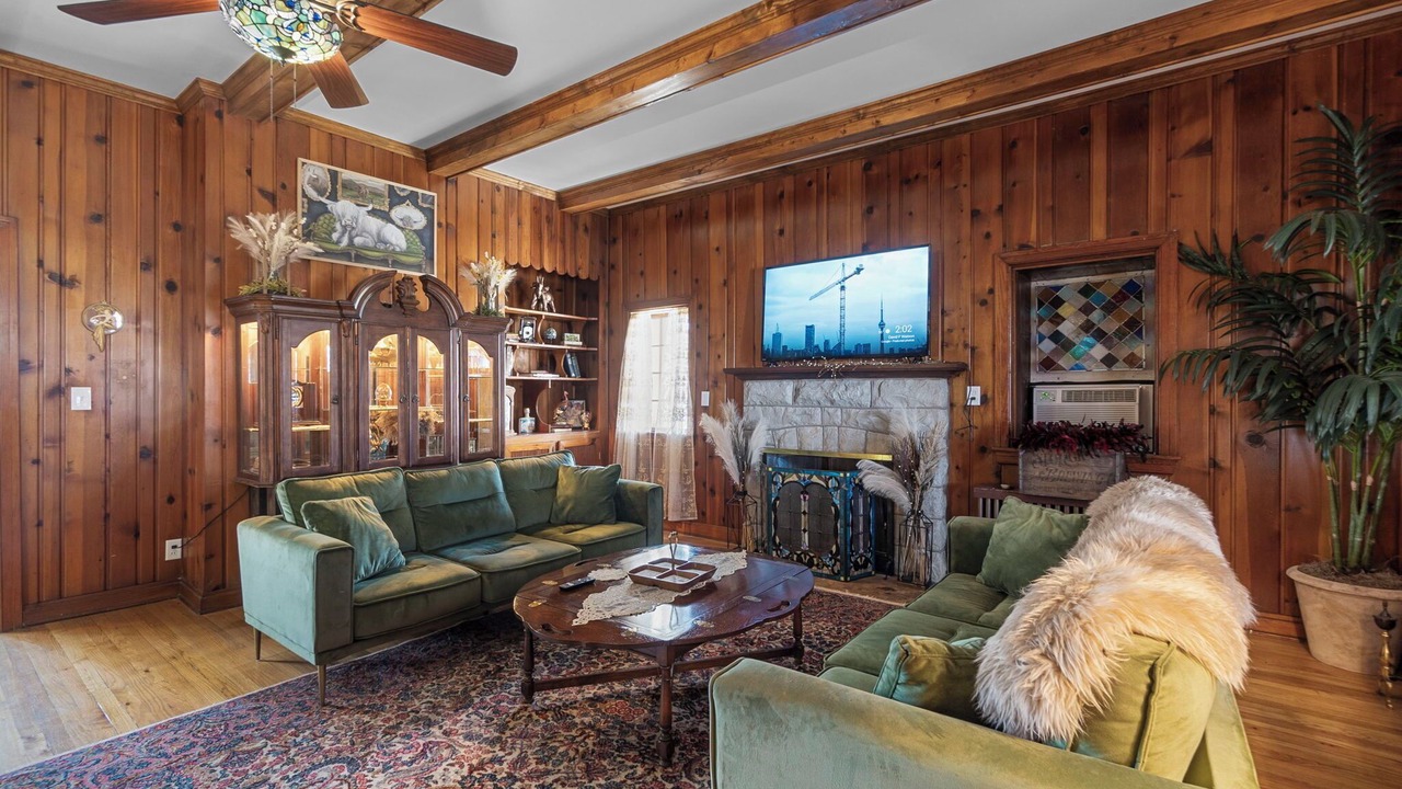 Photo of Livingroom in Perryville
