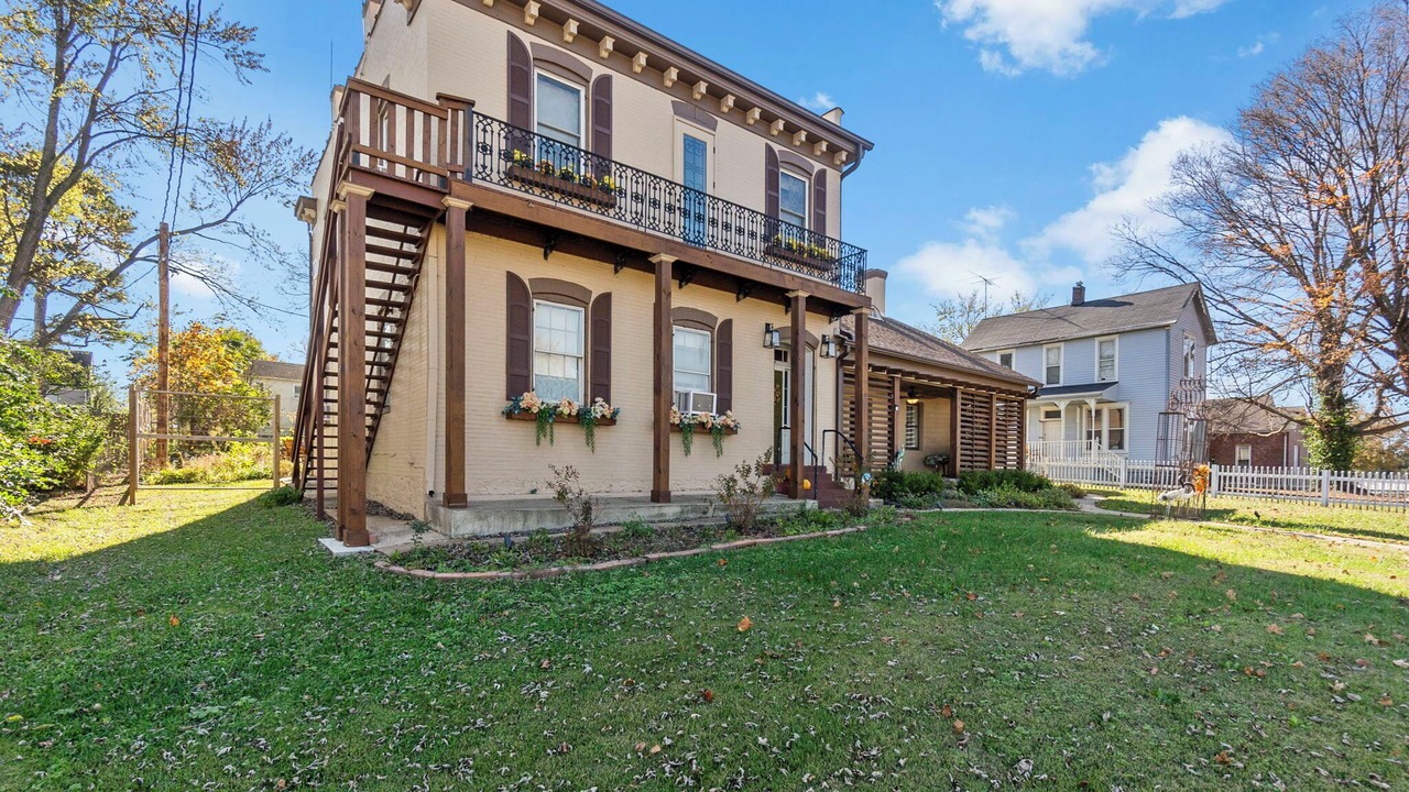 Photo of Outdoor in Perryville