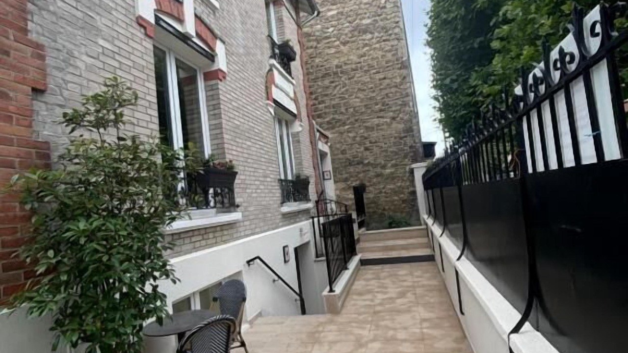 Photo of Outdoor in La Garenne-Colombes
