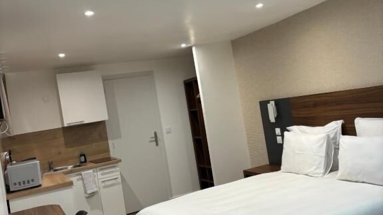 Photo of Bedroom in La Garenne-Colombes