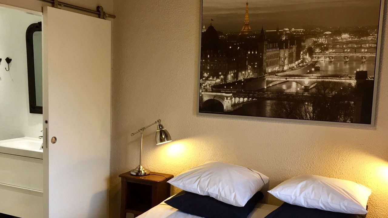 Photo of Bedroom in Cordes-sur-Ciel