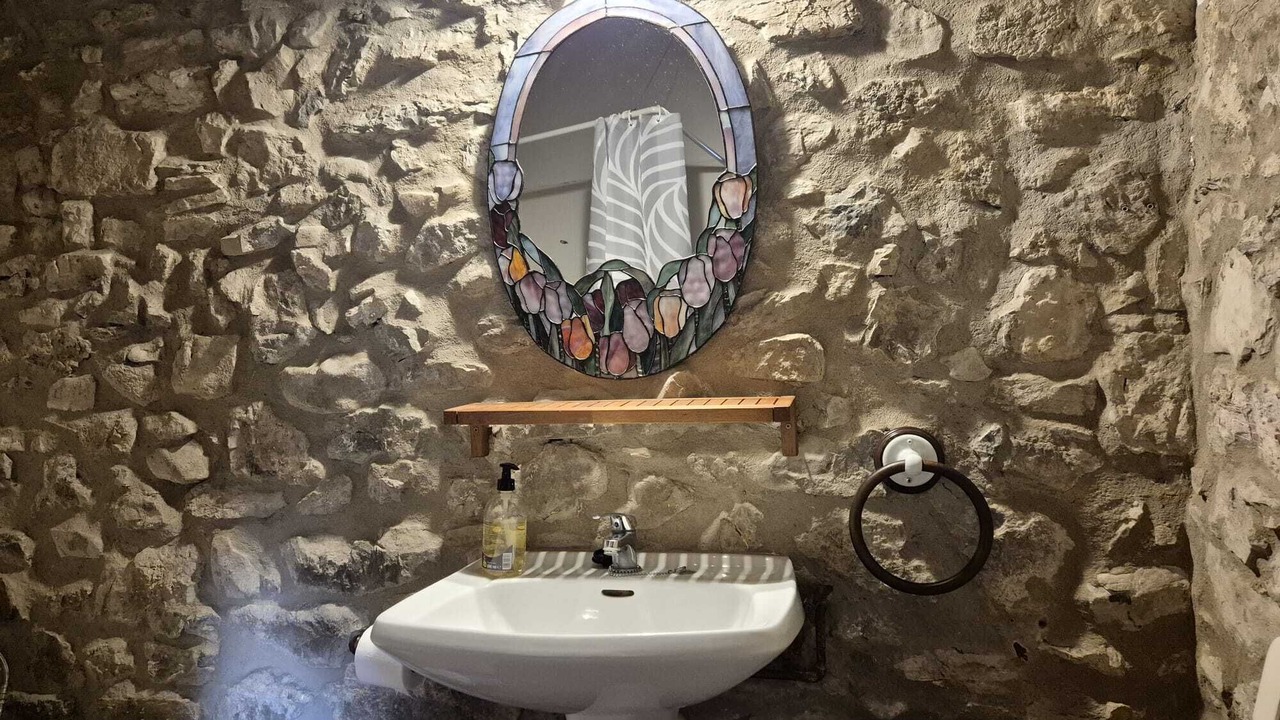 Photo of Bathroom in Montagut