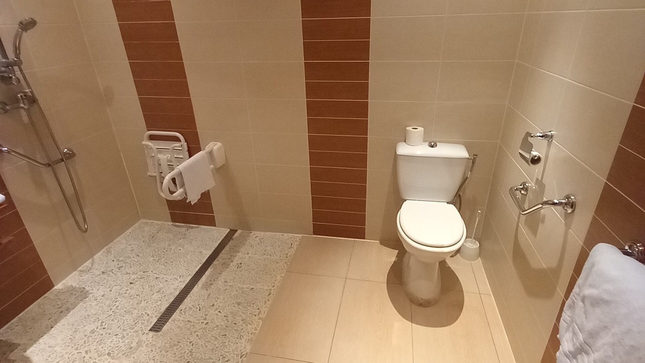 Photo of Bathroom in Verneuil-sur-Avre