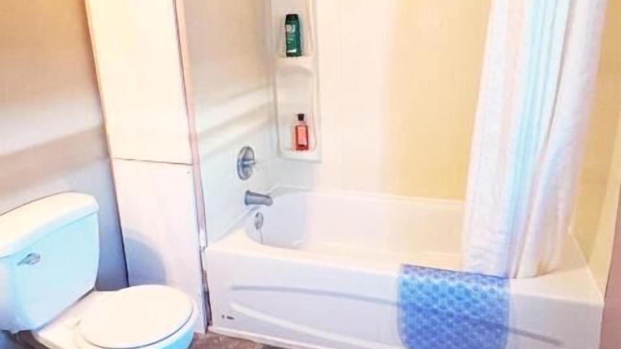 Photo of Bathroom in Wakaw