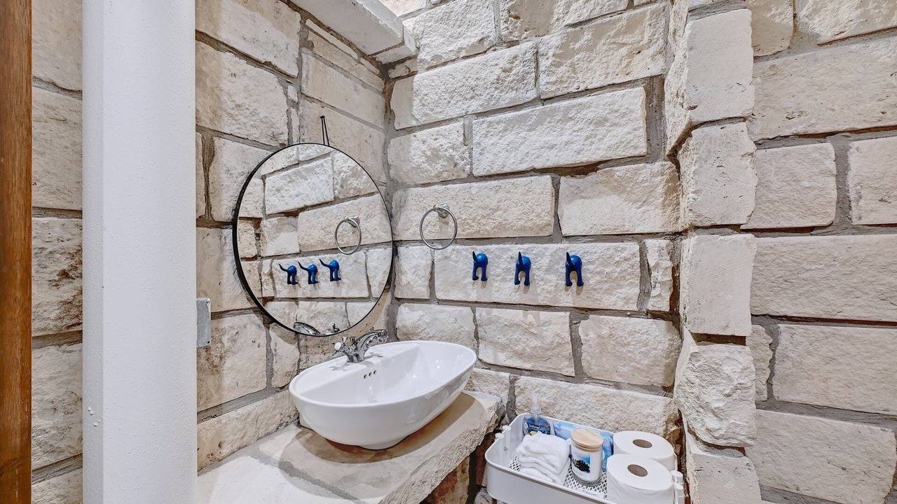Photo of Bathroom in Circle J Ranch Lakeside