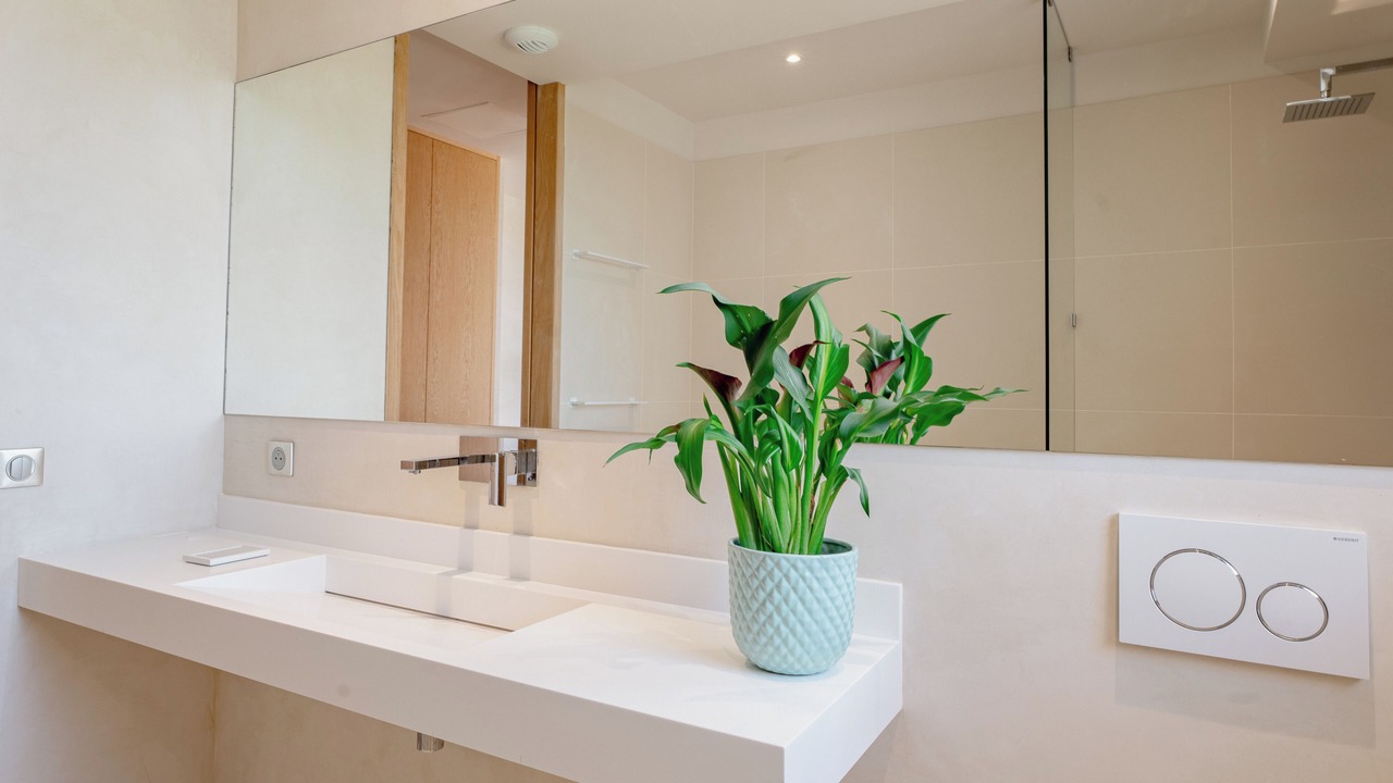 Photo of Bathroom in Carignan-de-Bordeaux