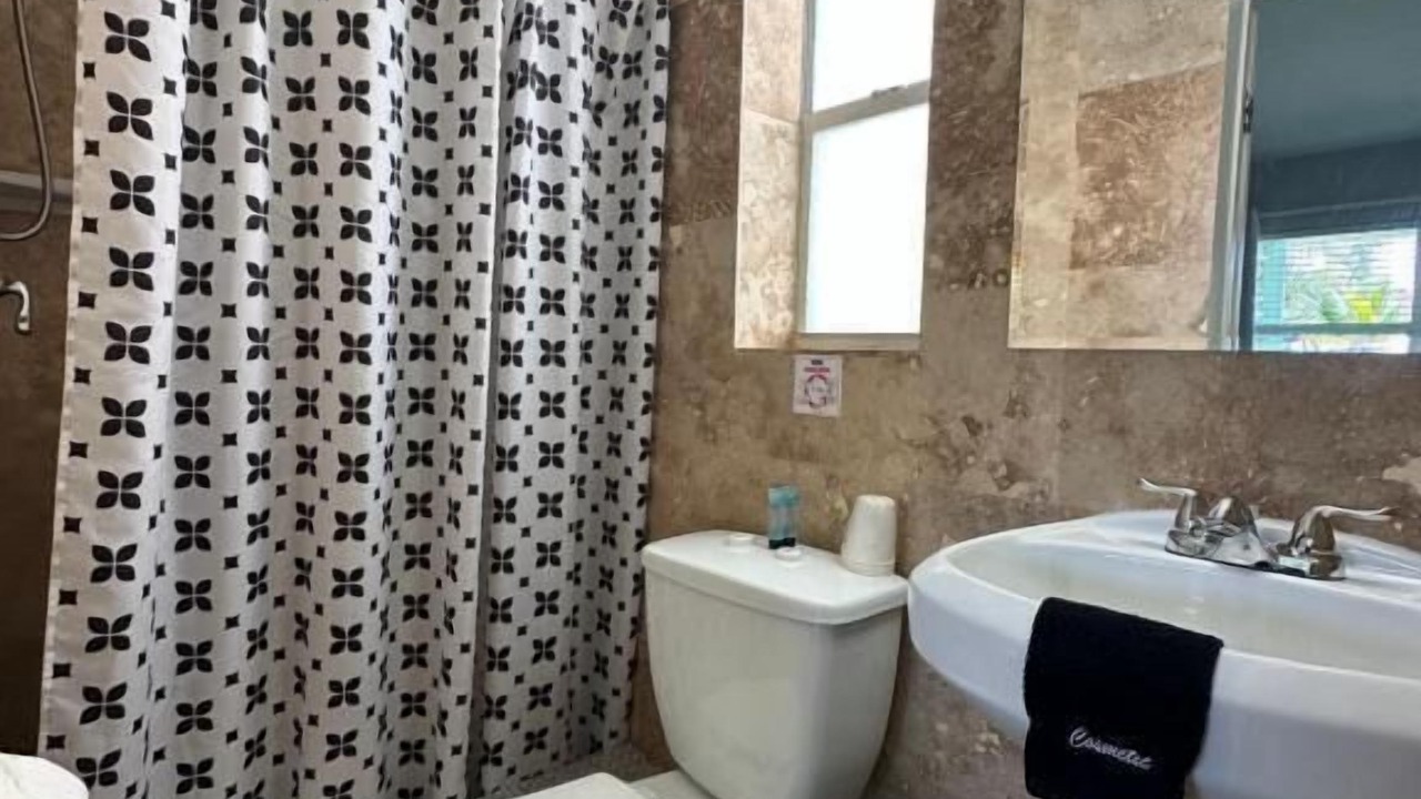 Photo of Bathroom in South Palm Park Neighborhood Association