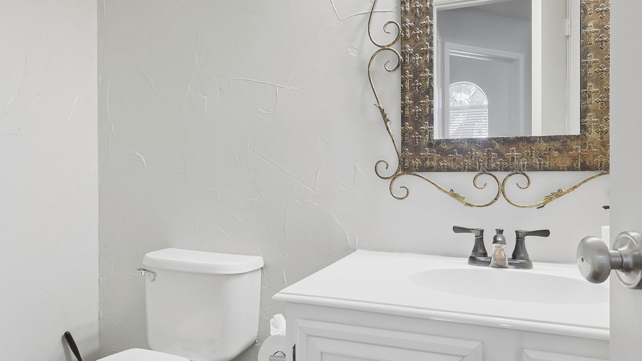 Photo of Bathroom in Frisco