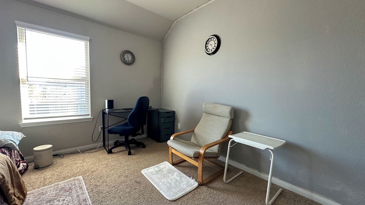 Photo of Bedroom in Clodine