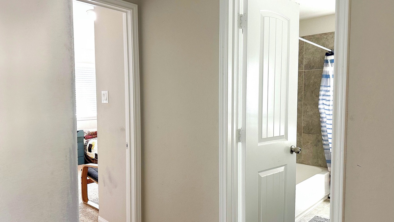Photo of Bedroom in Clodine