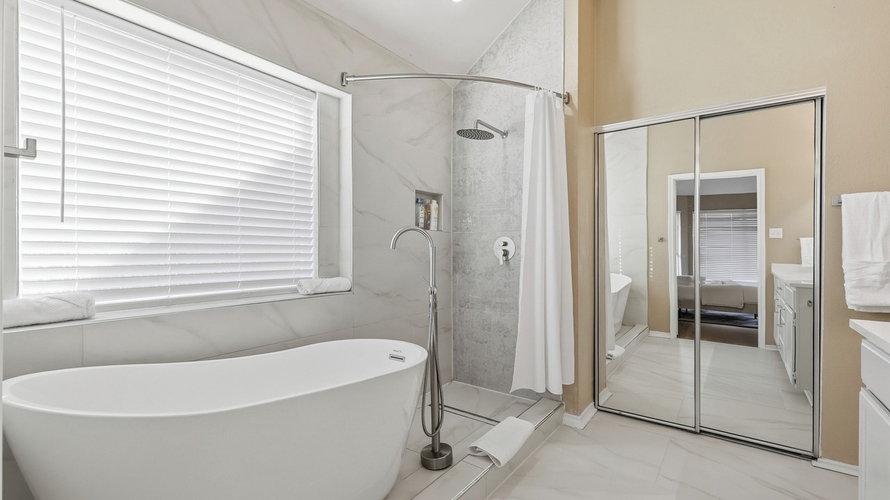 Photo of Bathroom in Frisco