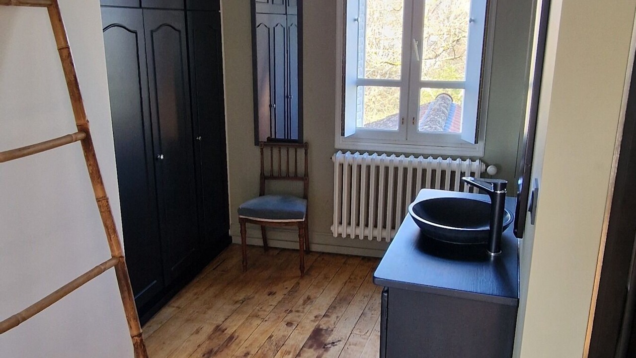 Photo of Bathroom in Maringues