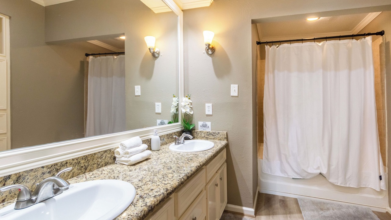Photo of Bathroom in OST - South Union