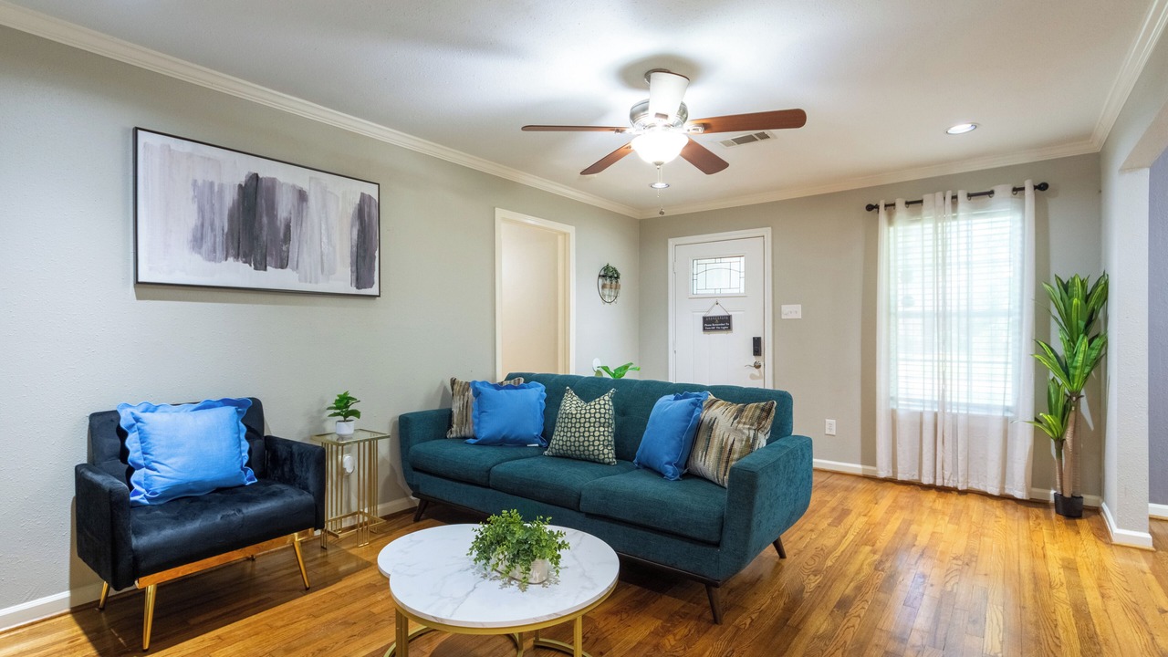 Photo of Livingroom in OST - South Union