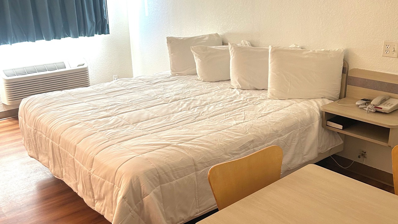 Photo of Bedroom in Big Springs