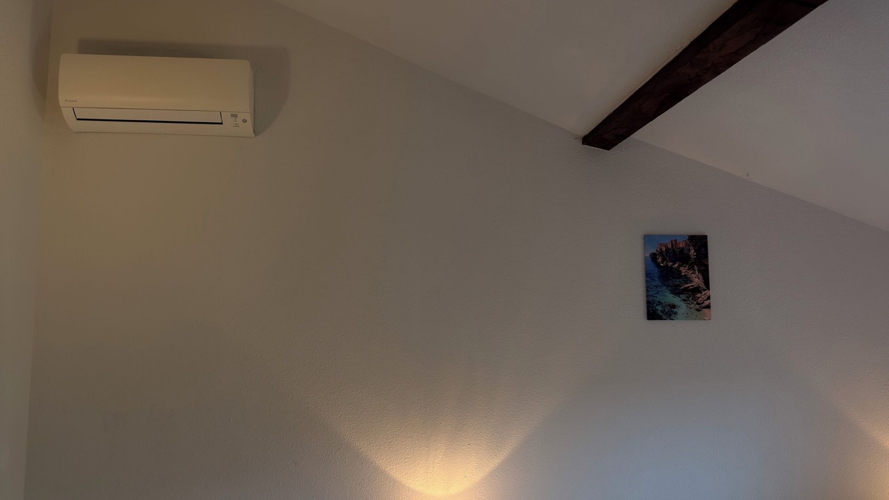 Photo of Bedroom in Olmeto
