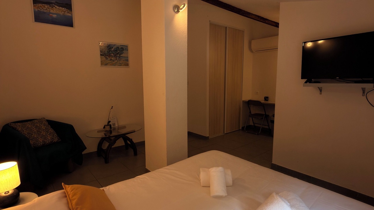 Photo of Bedroom in Olmeto