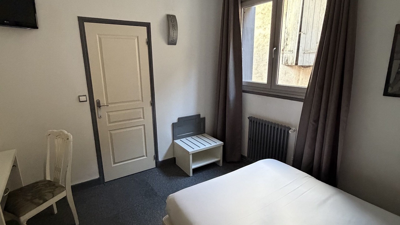 Photo of Bedroom in Cahors Old Town