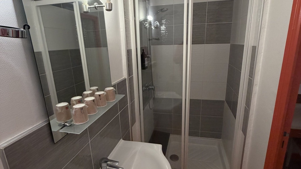 Photo of Bathroom in Cahors Old Town