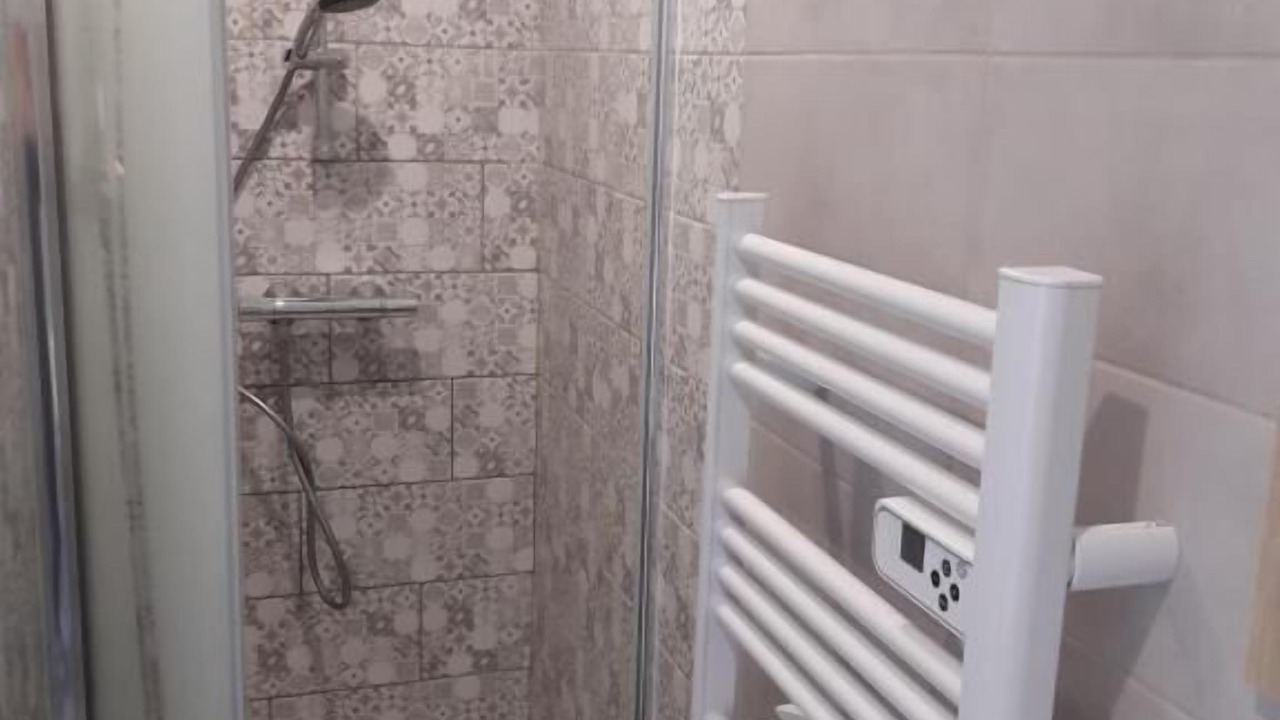 Photo of Bathroom in Chaumont-sur-Tharonne