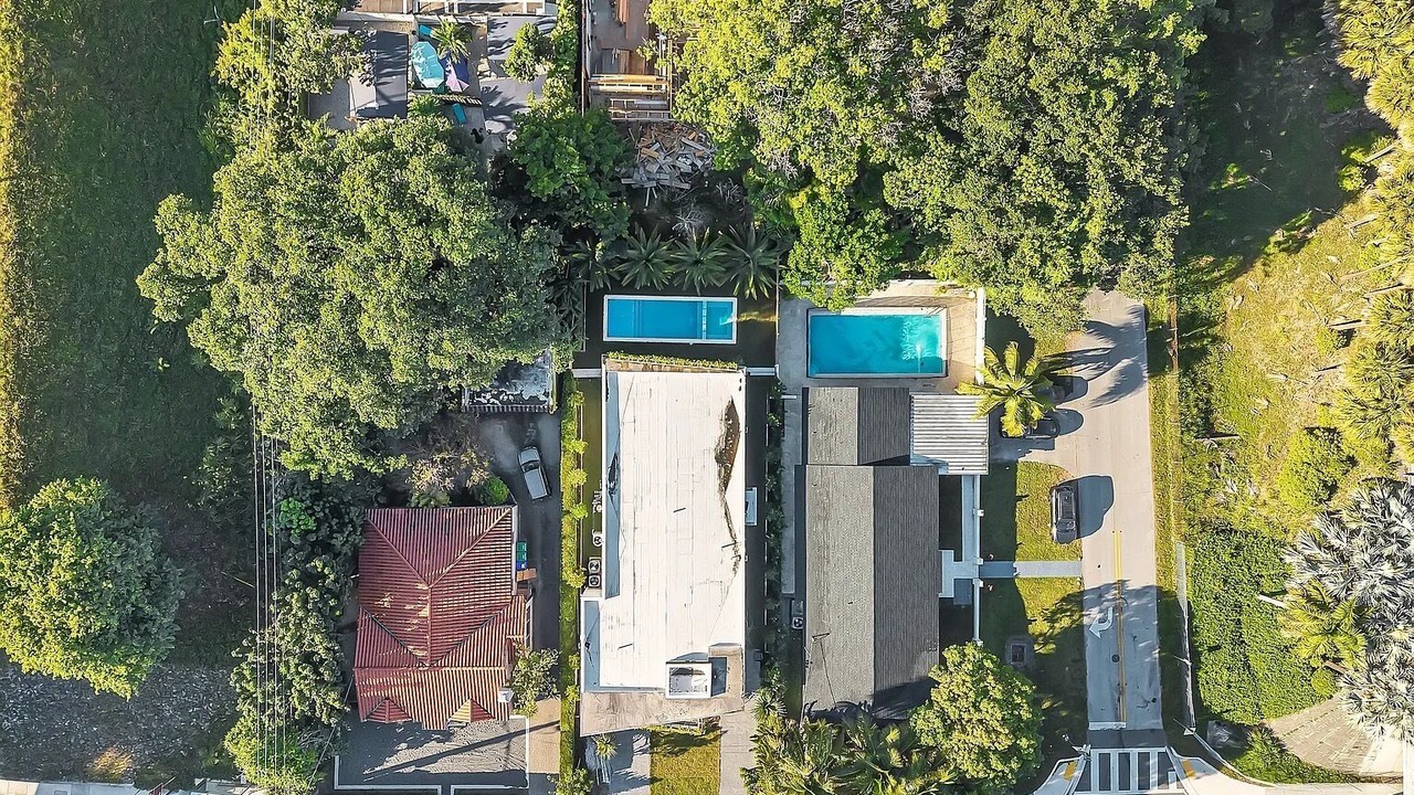 Photo of Outdoor in Coral Way