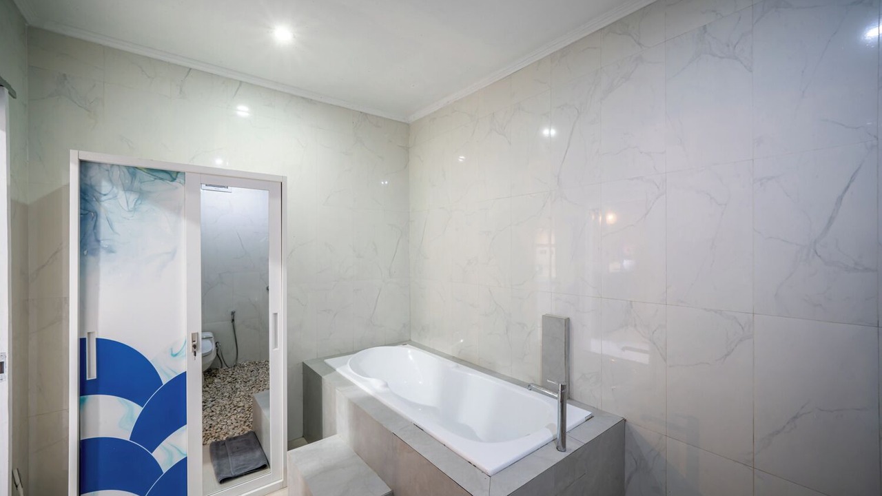 Photo of Bathroom in Songan