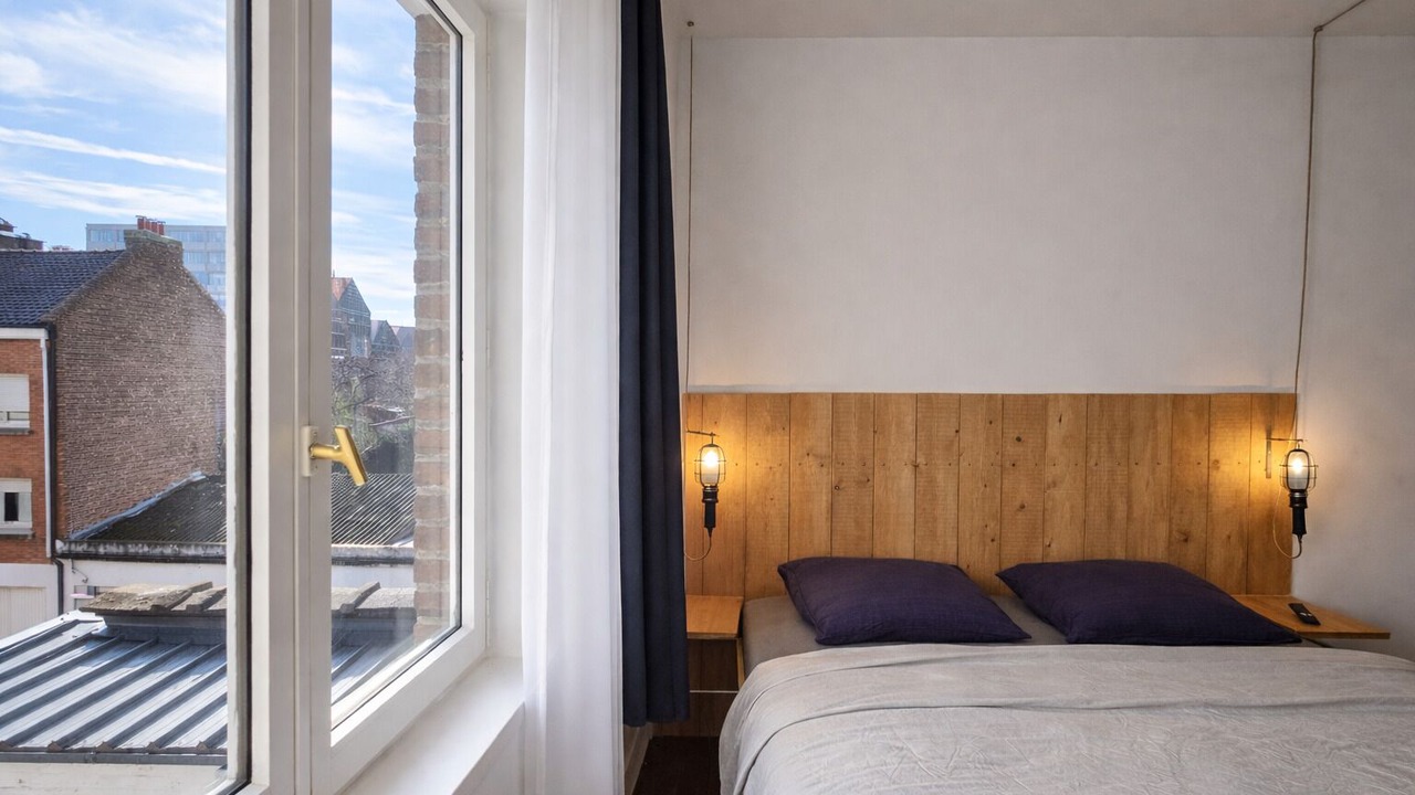 Photo of Bedroom in Fives