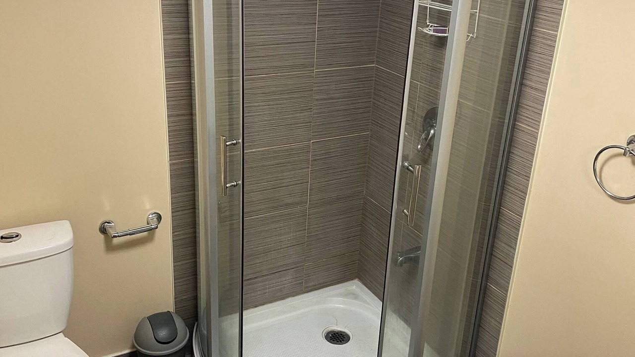 Photo of Bathroom in Meadowvale Village