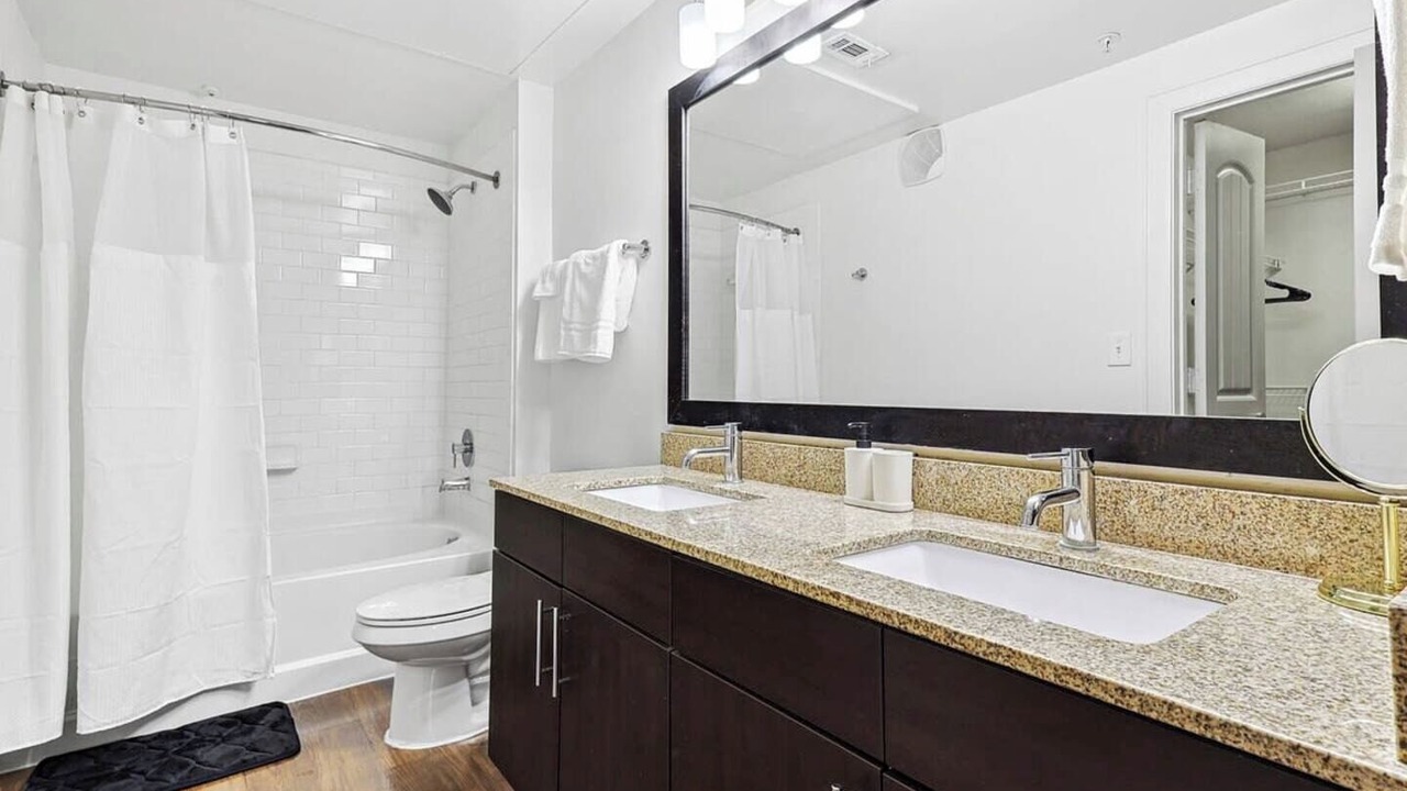 Photo of Bathroom in Frisco