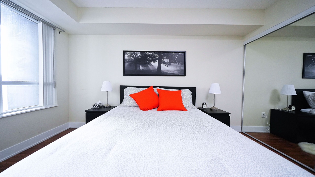 Photo of Bedroom in Financial District