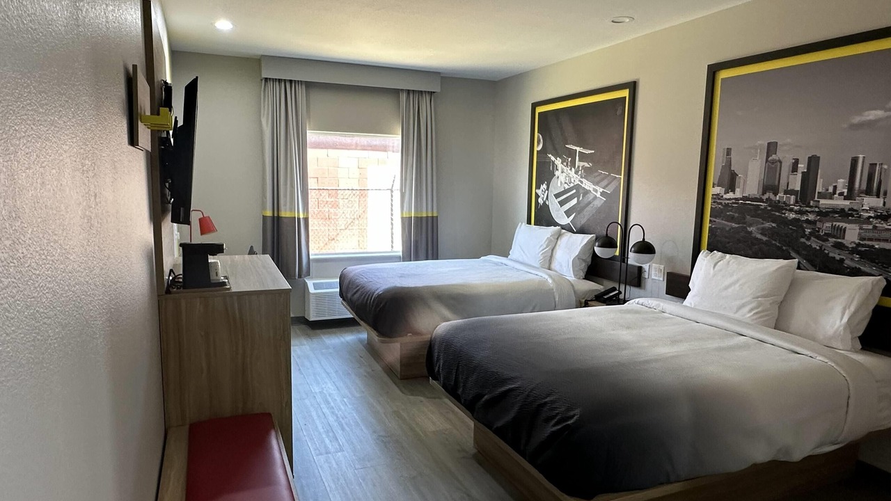 Photo of Bedroom in Baytown