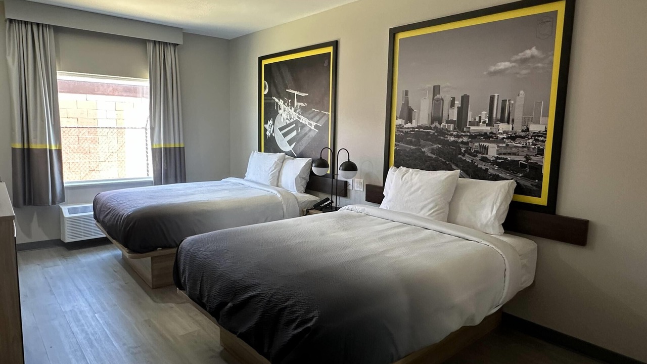 Photo of Bedroom in Baytown