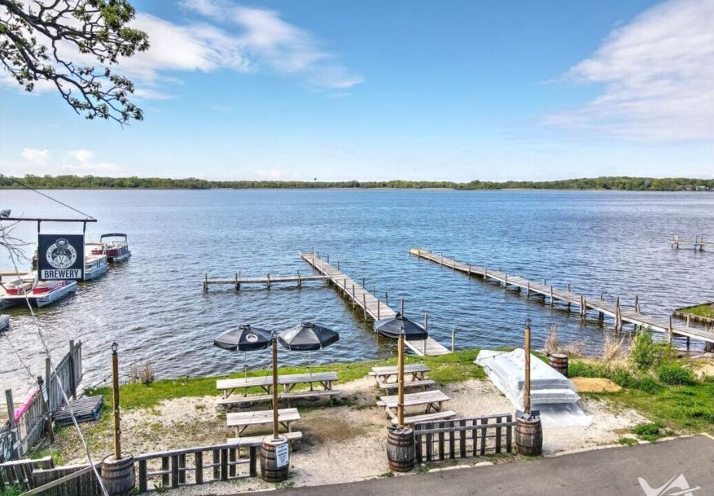 Photo of Others in Fox Lake