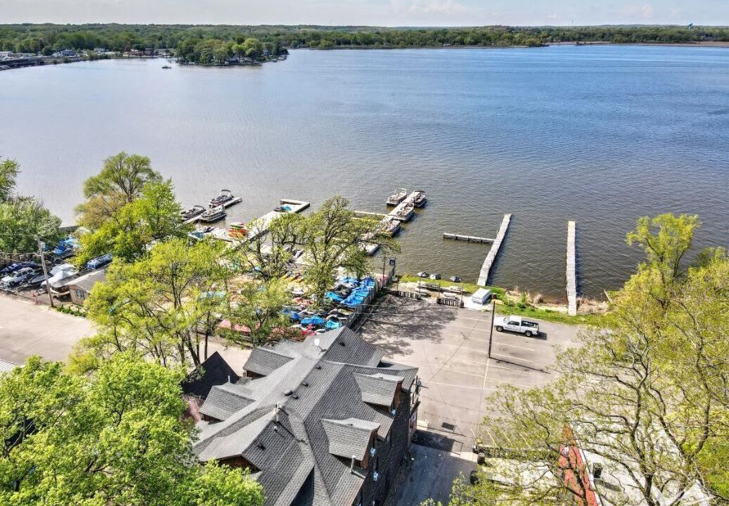 Photo of Outdoor in Fox Lake