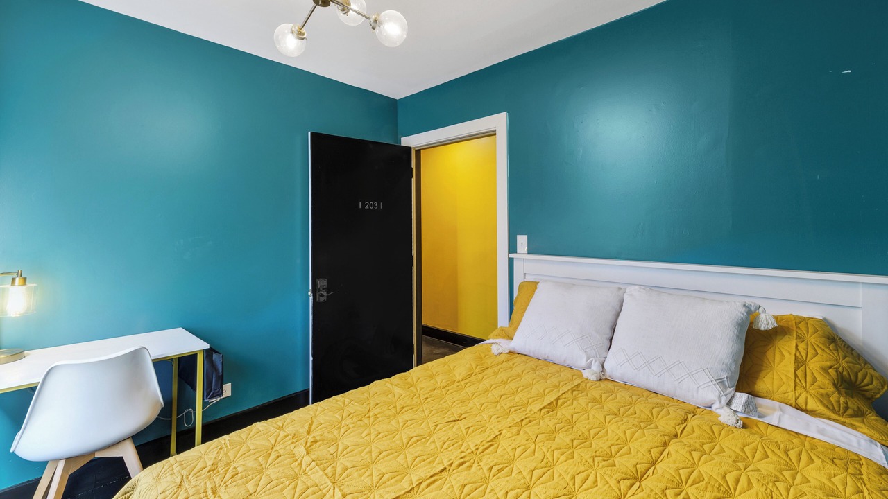 Photo of Bedroom in Fox Lake