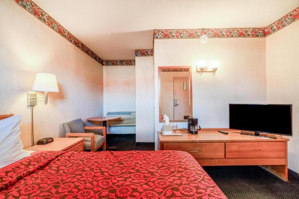 Photo of Bedroom in Mountain View