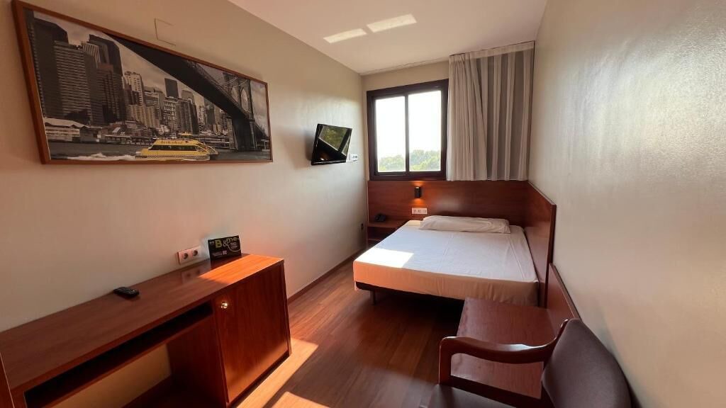 Photo of Bedroom in Reus