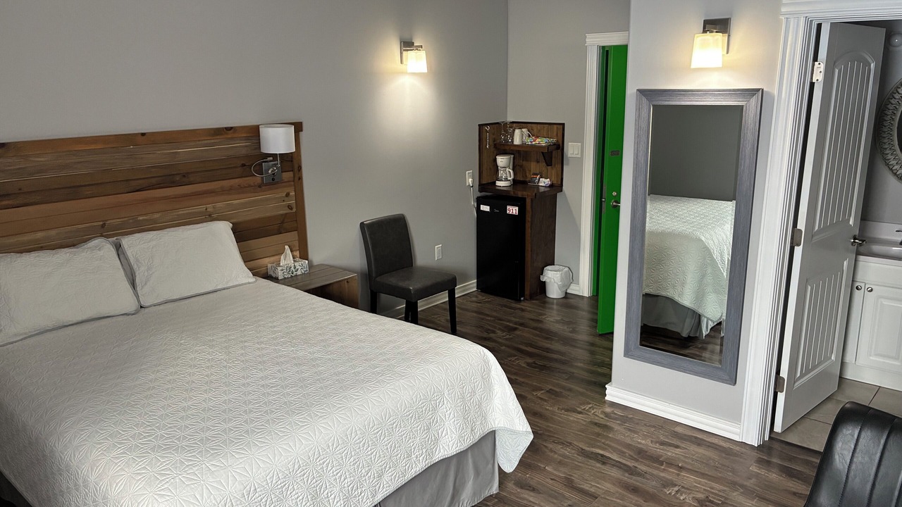Photo of Bedroom in Rocky Harbour
