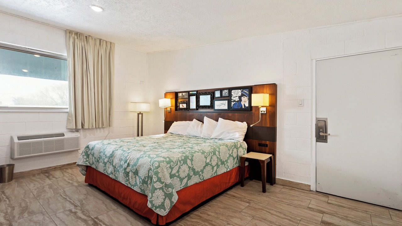 Photo of Bedroom in Ogden