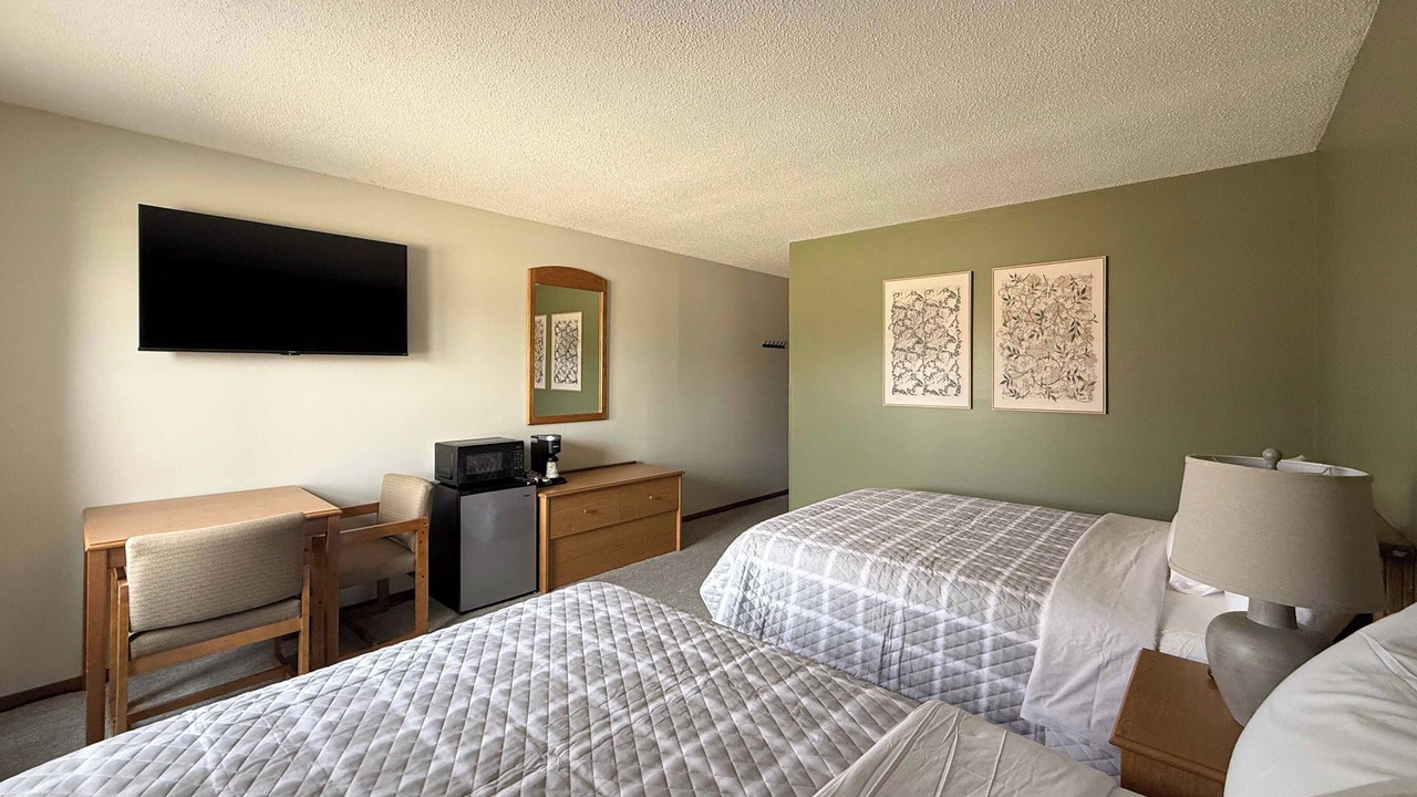 Photo of Bedroom in Amana