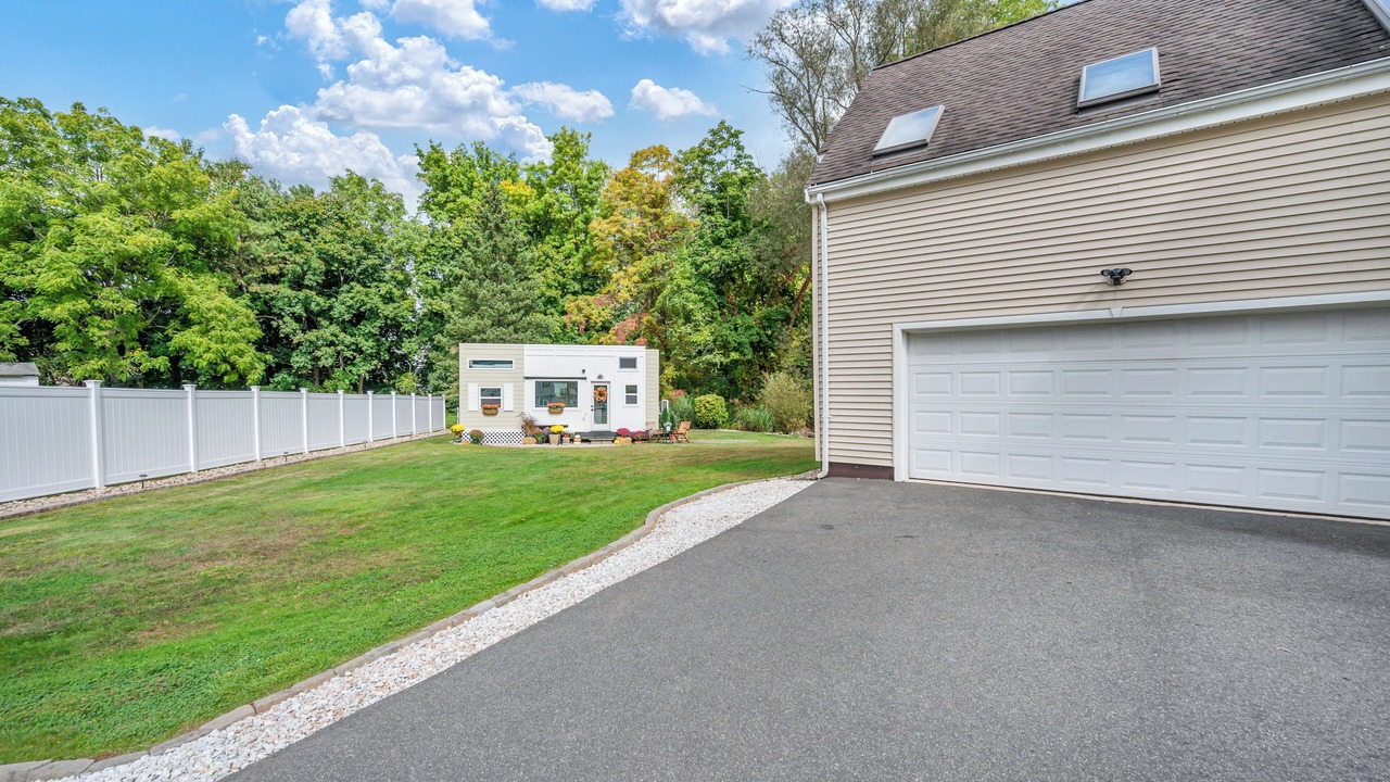 Photo of Others in Cromwell