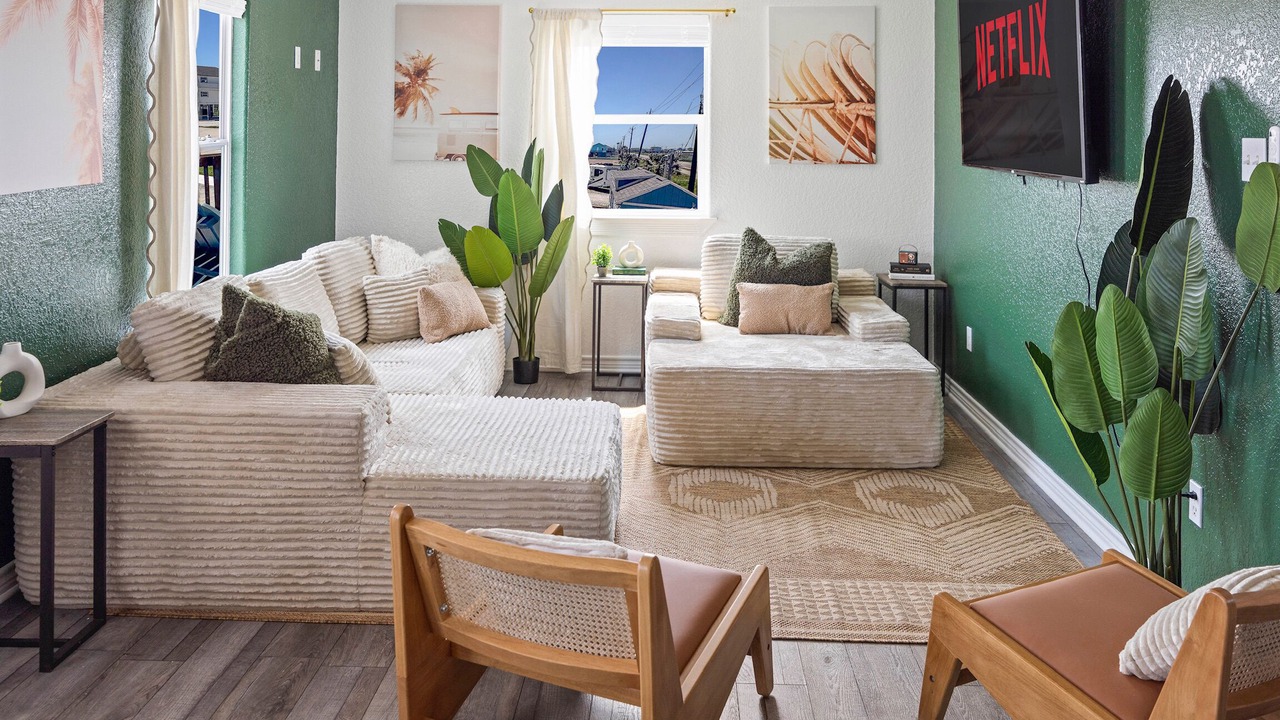 Photo of Livingroom in Surfside Beach
