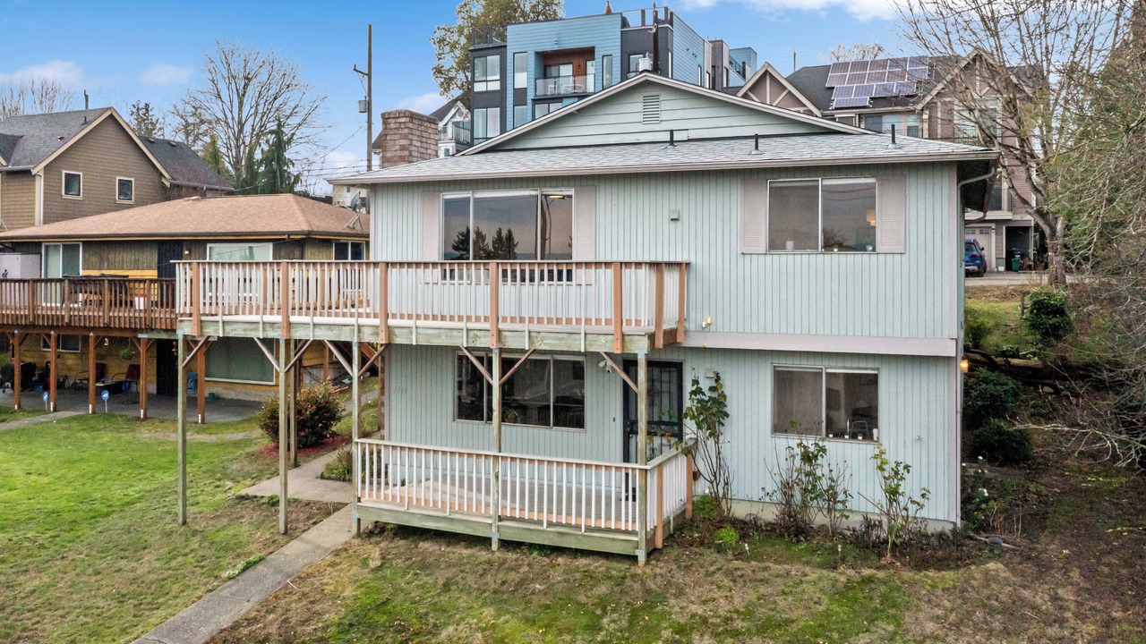 Photo of Outdoor in Minor