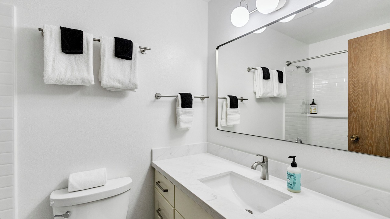 Photo of Bathroom in Minor