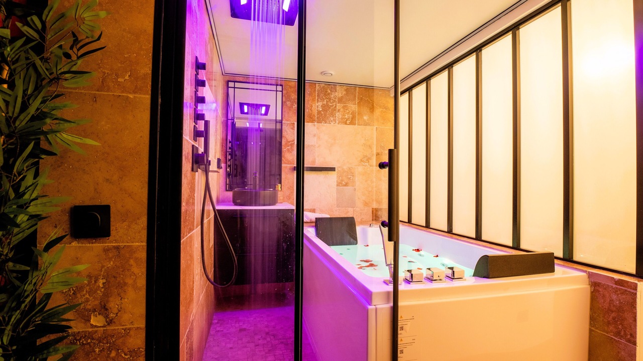 Photo of Bathroom in Croix-d'Argent