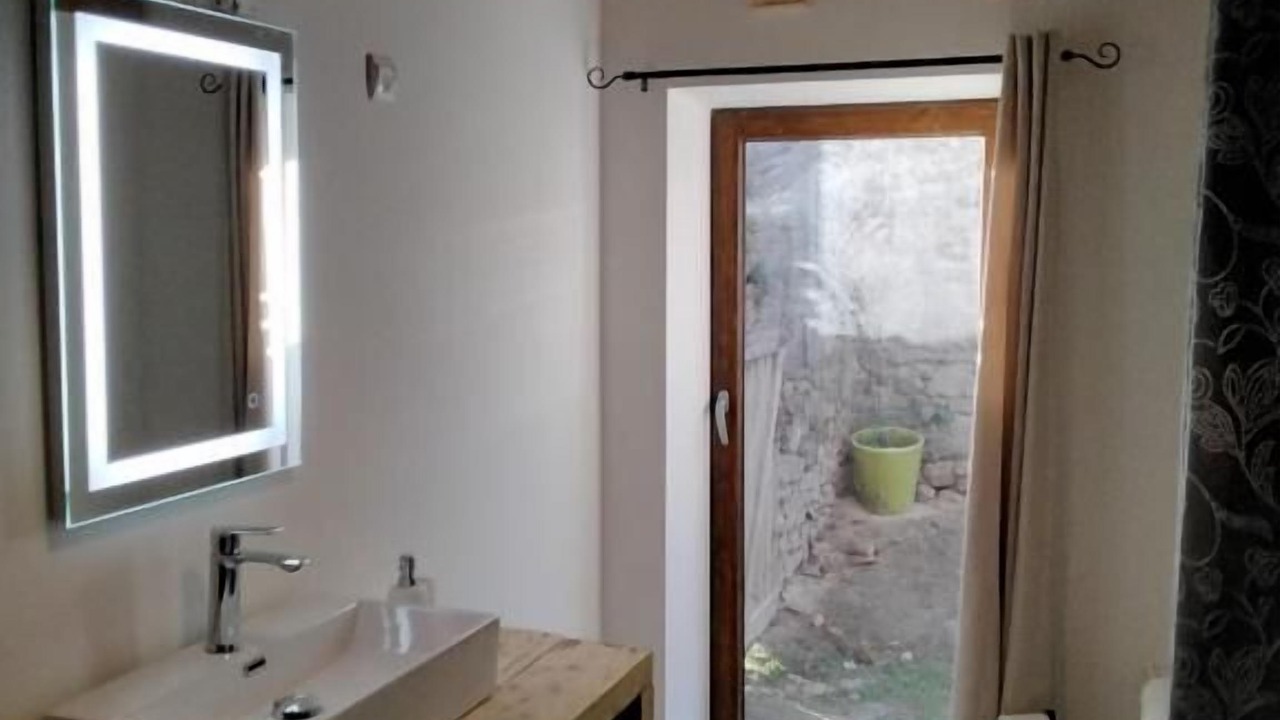 Photo of Bathroom in Verneix