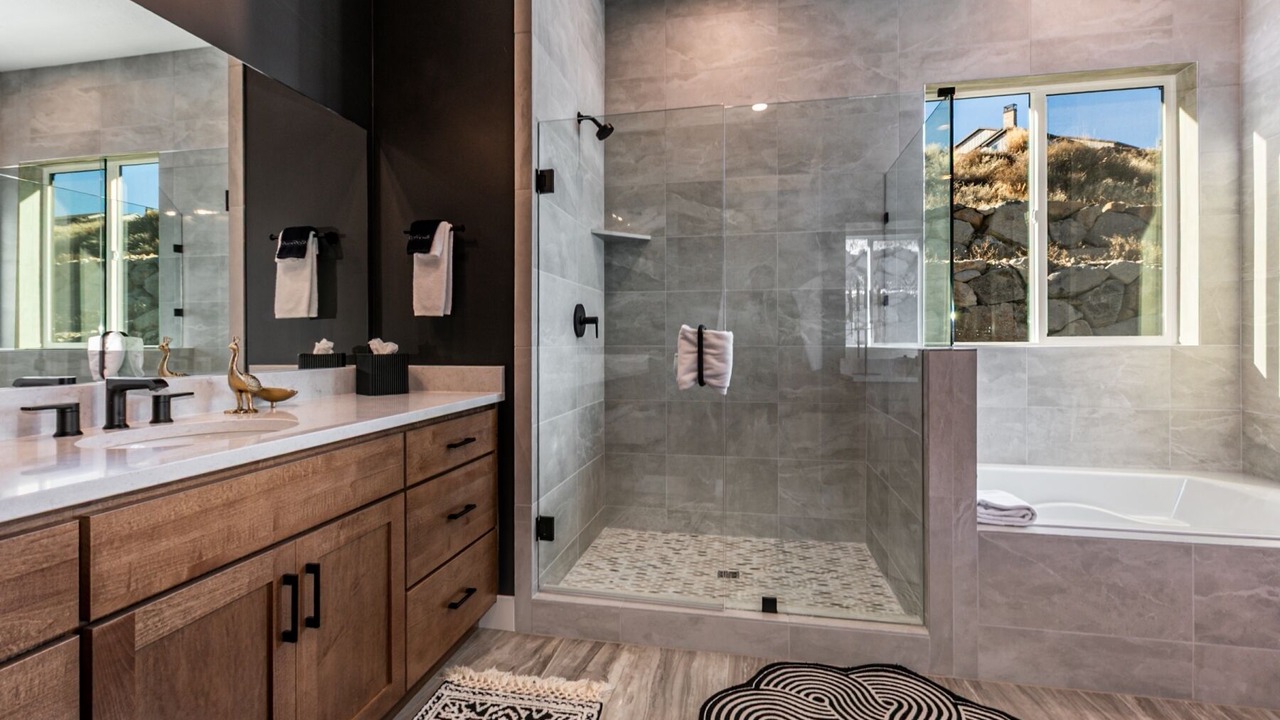 Photo of Bathroom in Deer Mountain