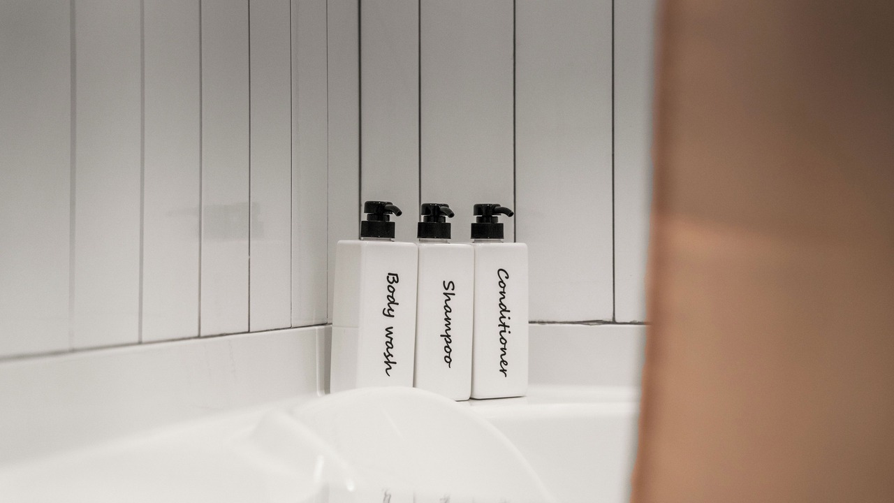 Photo of Bathroom in Bay Lake