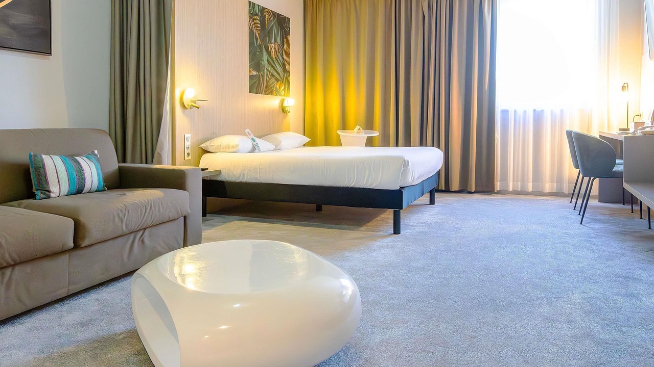 Photo of Bedroom in Troyes
